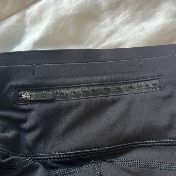 Lululemon Cropped Leggings - Picture 6 of 6